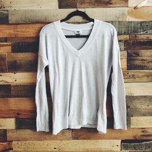 old navy v-neck sweater